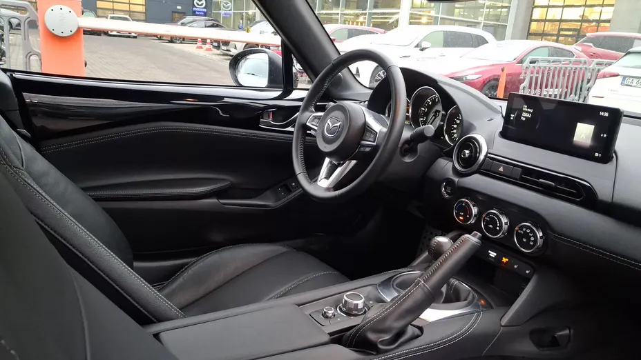 MAZDA MX-5 MX-5 1.5 Exclusive-Line