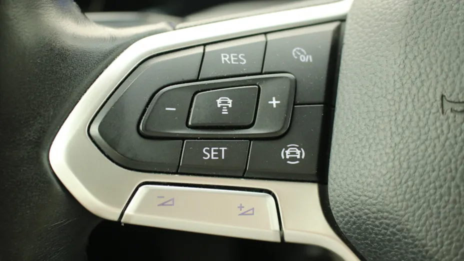 VOLKSWAGEN Golf Golf VIII 1.5 TSI EVO Life