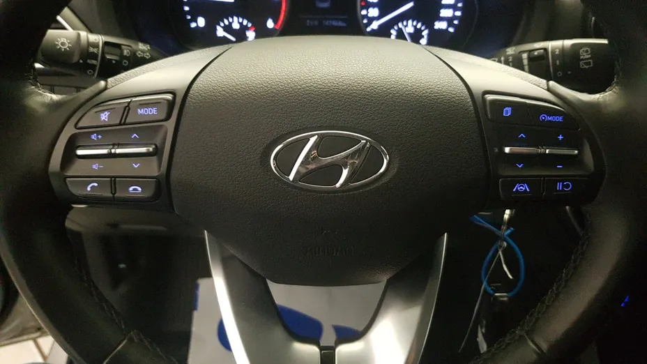 HYUNDAI i30 i30 1.6 D Classic +
