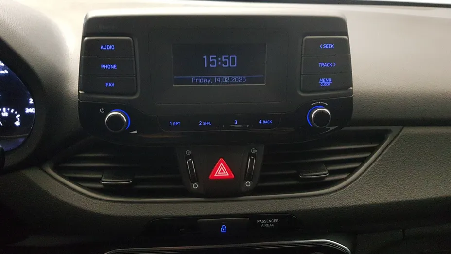 HYUNDAI i30 i30 1.6 D Classic +