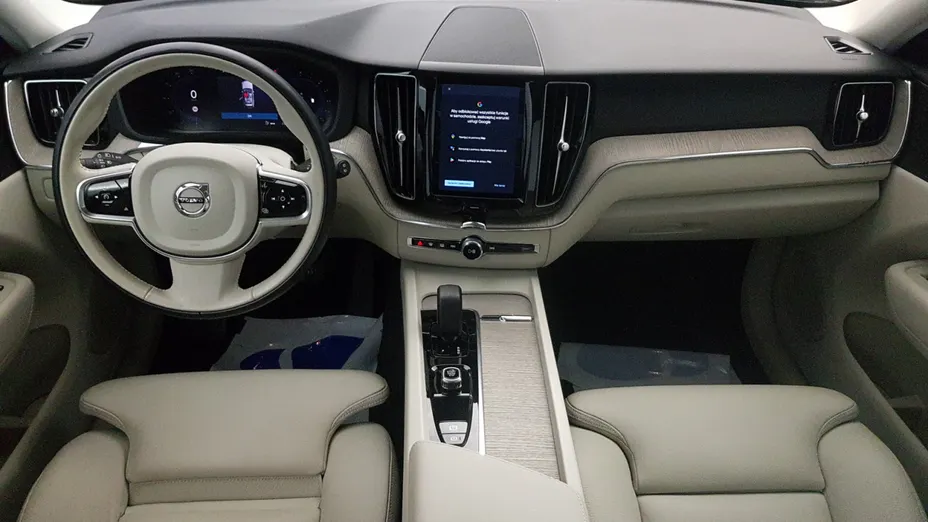 VOLVO XC60 XC60 B4 B Inscription aut