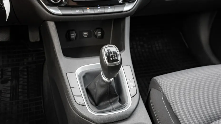 HYUNDAI i30 i30 1.5 DPI Modern