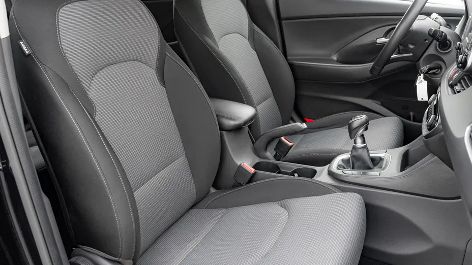 HYUNDAI i30 i30 1.5 DPI Modern
