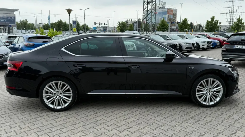 SKODA Superb Superb 2.0 TDI SCR L&K DSG