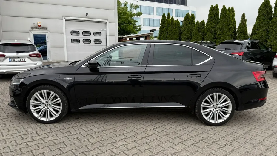 SKODA Superb Superb 2.0 TDI SCR L&K DSG