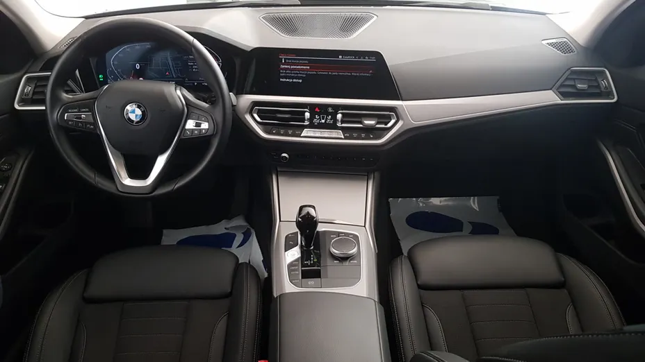 BMW Seria 3 320d xDrive mHEV Advantage aut