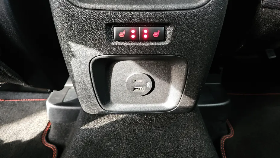 FORD Kuga Kuga 1.5 EcoBoost FWD ST-Line