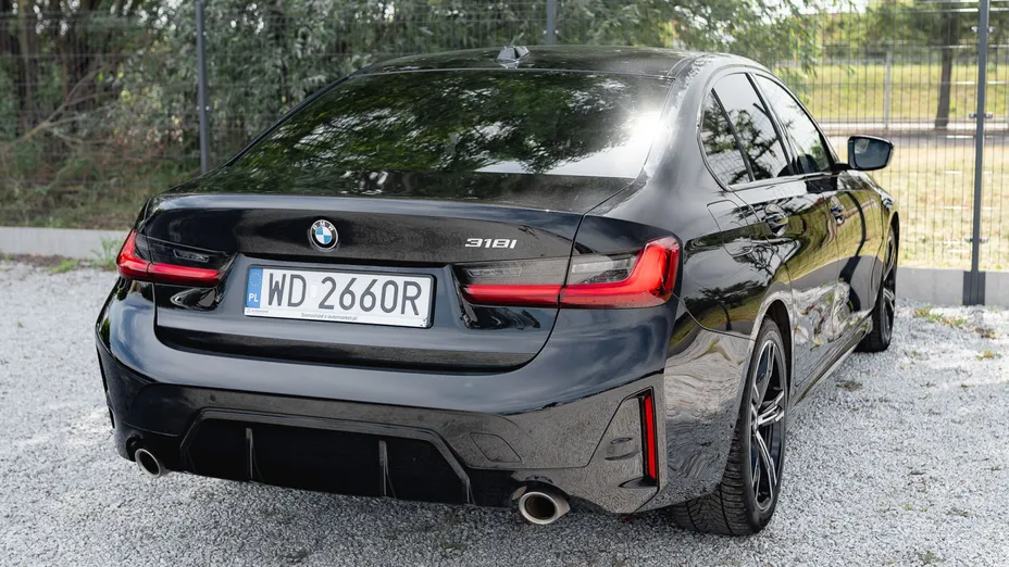 BMW Seria 3 318i M Sport aut