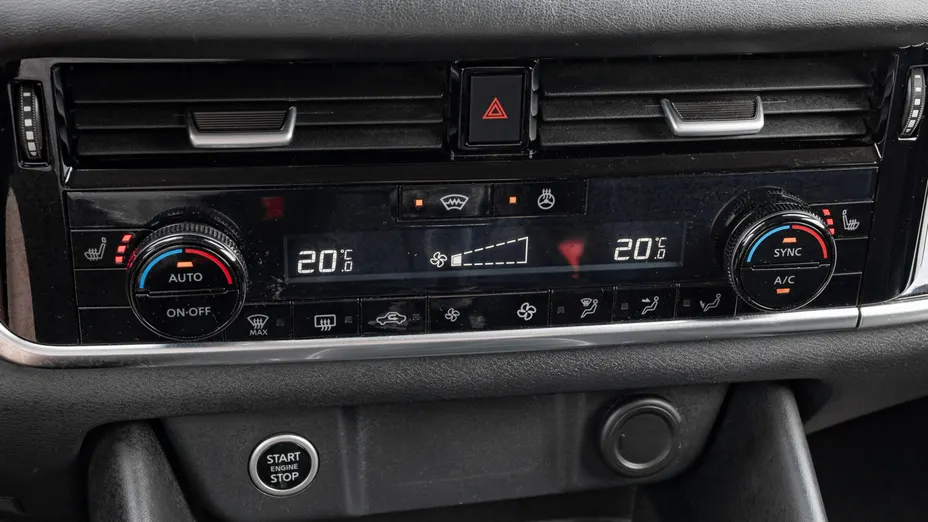 NISSAN Qashqai Qashqai 1.3 DIG-T mHEV N-Connecta