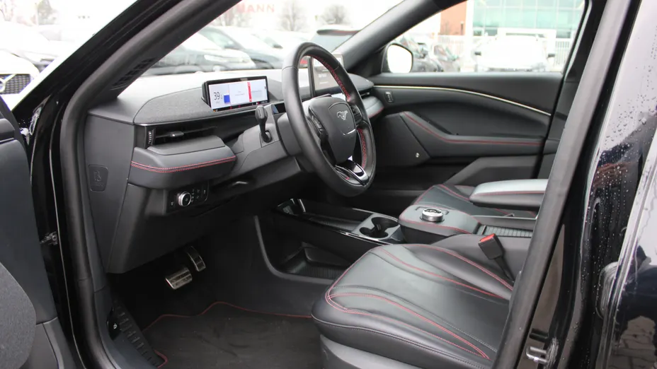 FORD Mustang Mach-E Mustang Mach-E 75kWh AWD