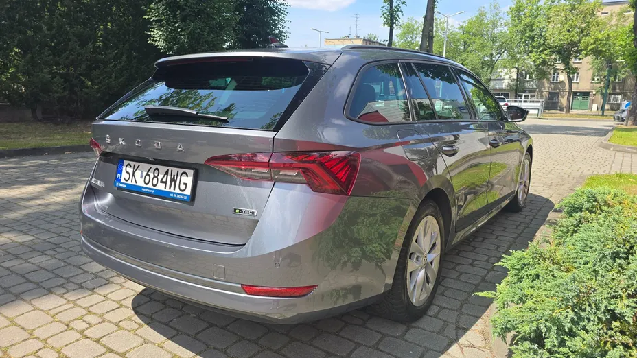 SKODA Octavia Octavia 1.5 TSI e-Tec Ambition DSG