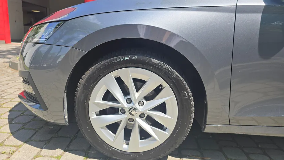 SKODA Octavia Octavia 1.5 TSI e-Tec Ambition DSG