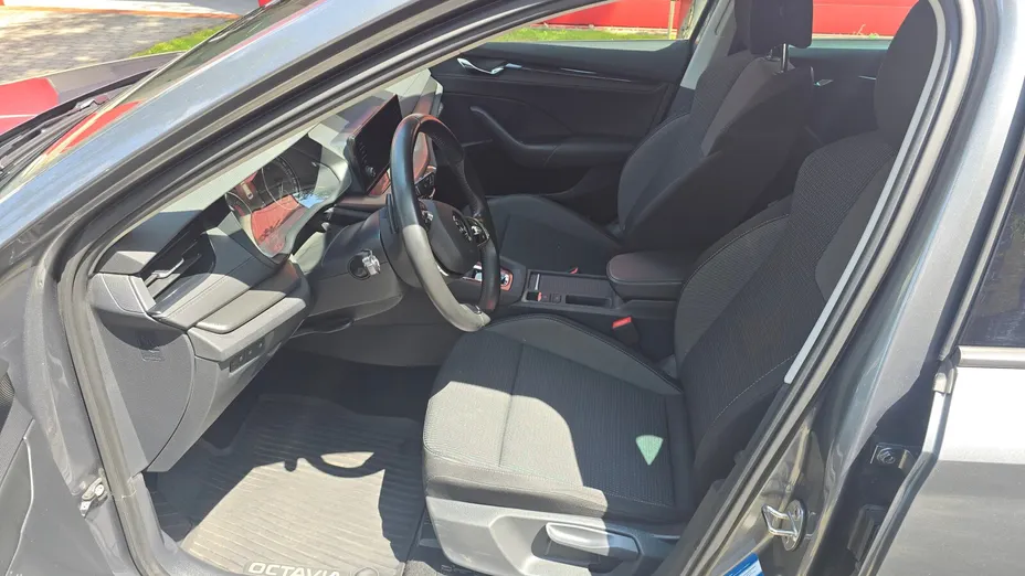SKODA Octavia Octavia 1.5 TSI e-Tec Ambition DSG