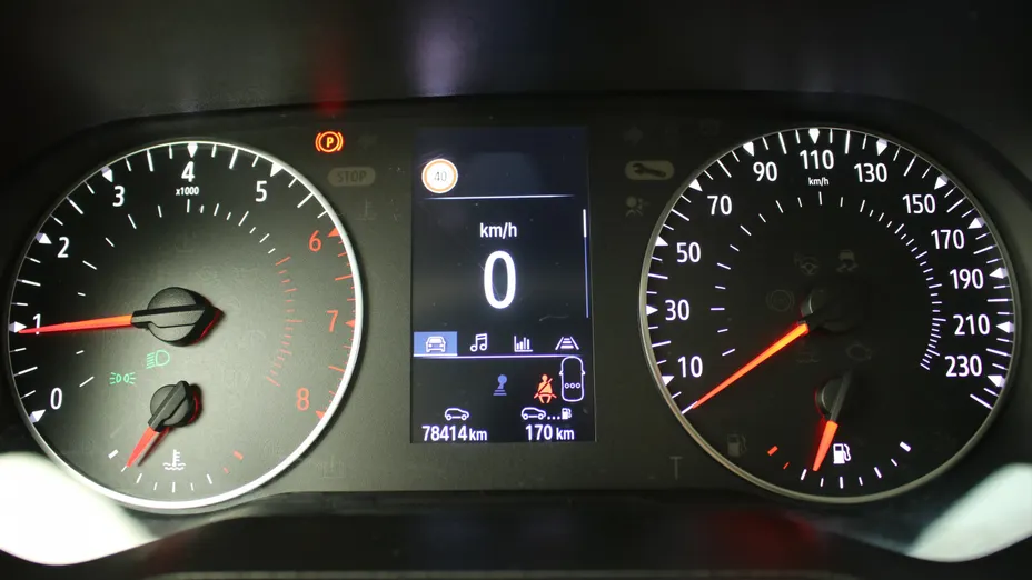 RENAULT Clio Clio 1.0 TCe Equilibre