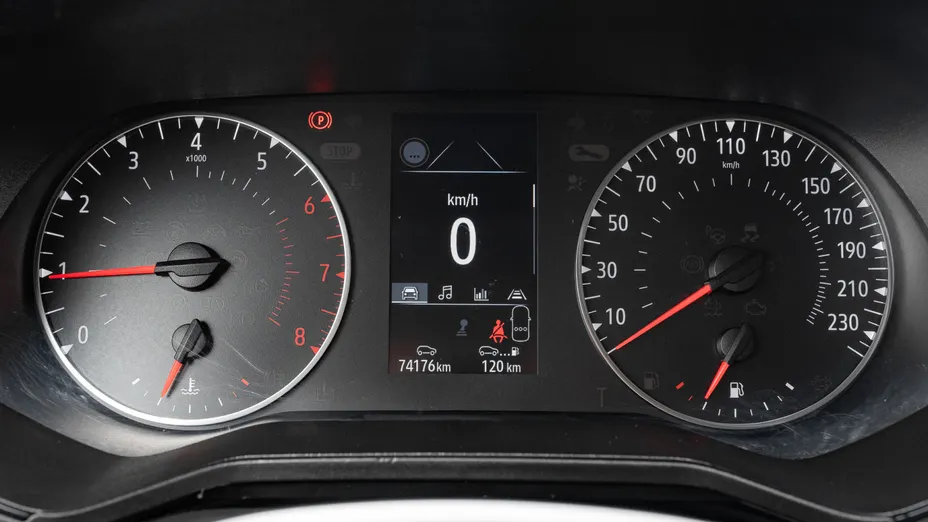 RENAULT Clio Clio 1.0 TCe Equilibre