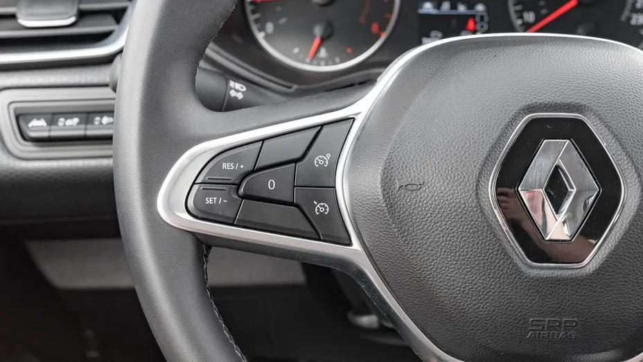 RENAULT Clio Clio 1.0 TCe Equilibre