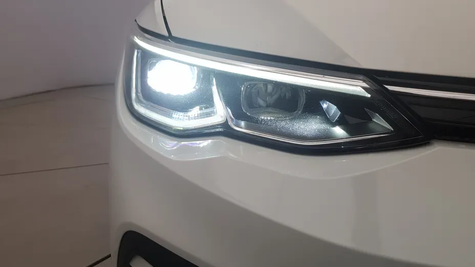 VOLKSWAGEN Golf Golf VIII 1.5 eTSI EVO Life DSG