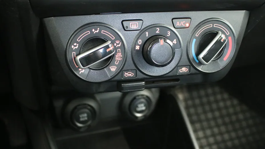 SUZUKI Swift Swift 1.2 Dualjet SHVS Premium