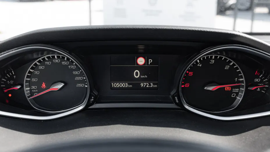 PEUGEOT 308 308 SW 1.5 BlueHDi Allure S&S EAT8