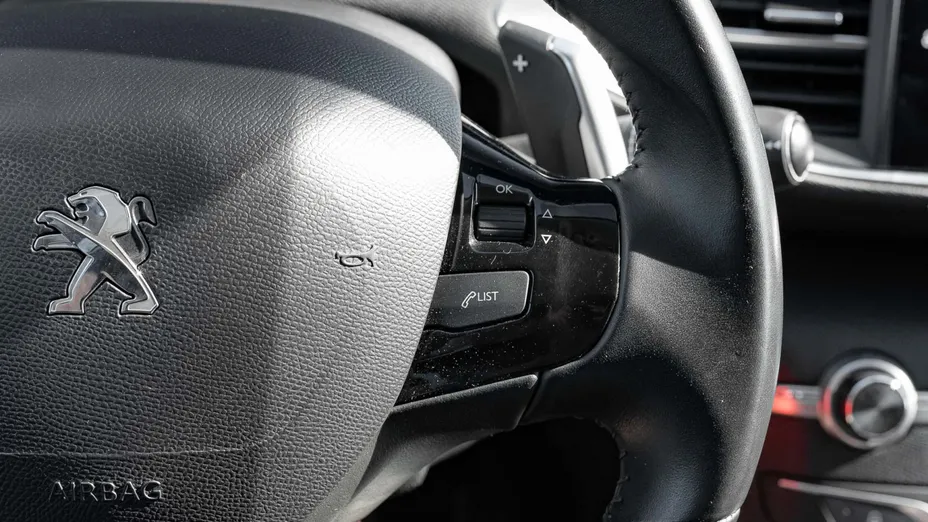 PEUGEOT 308 308 SW 1.5 BlueHDi Allure S&S EAT8