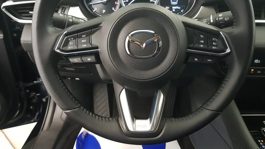 MAZDA 6 6 2.0 Center-Line aut