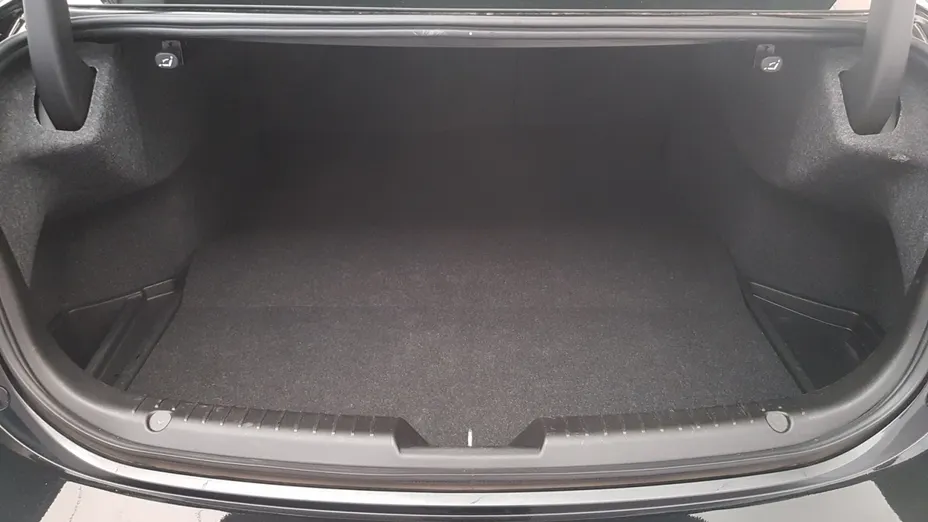 MAZDA 6 6 2.0 Center-Line aut