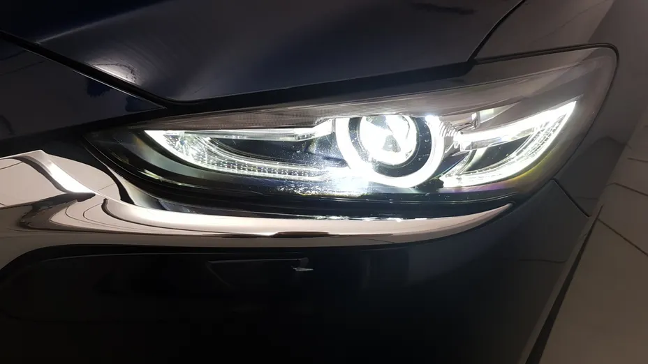MAZDA 6 6 2.0 Center-Line aut
