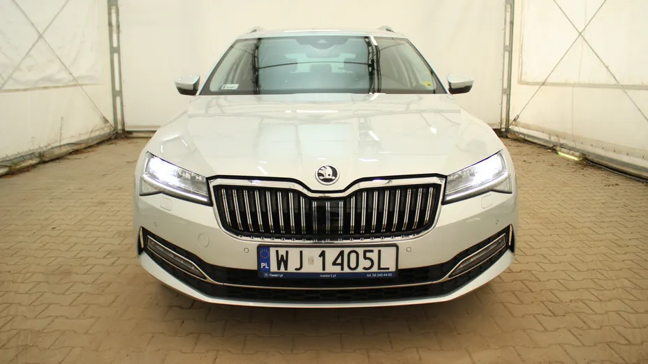 SKODA Superb Superb 2.0 TDI SCR Style DSG
