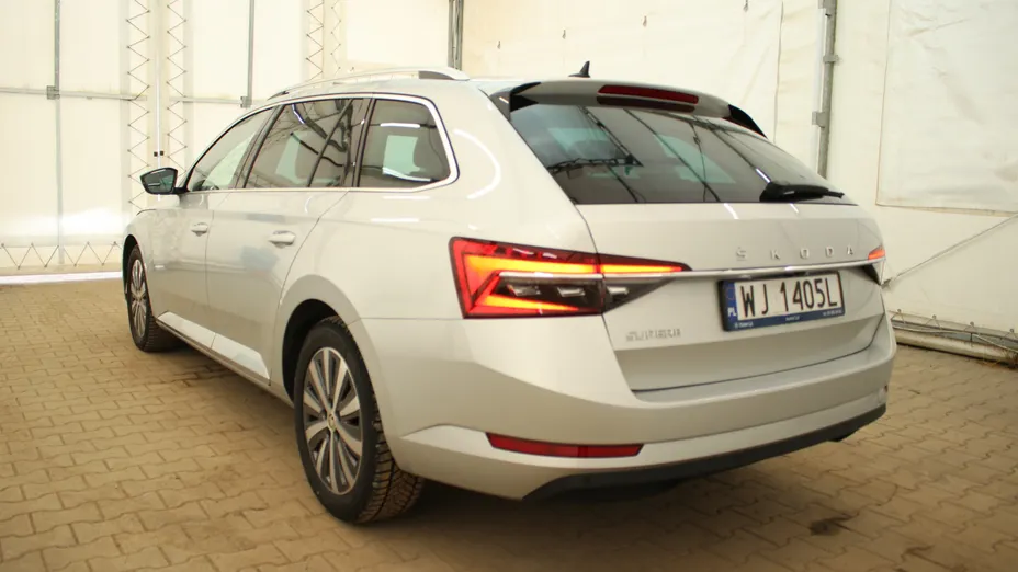SKODA Superb Superb 2.0 TDI SCR Style DSG