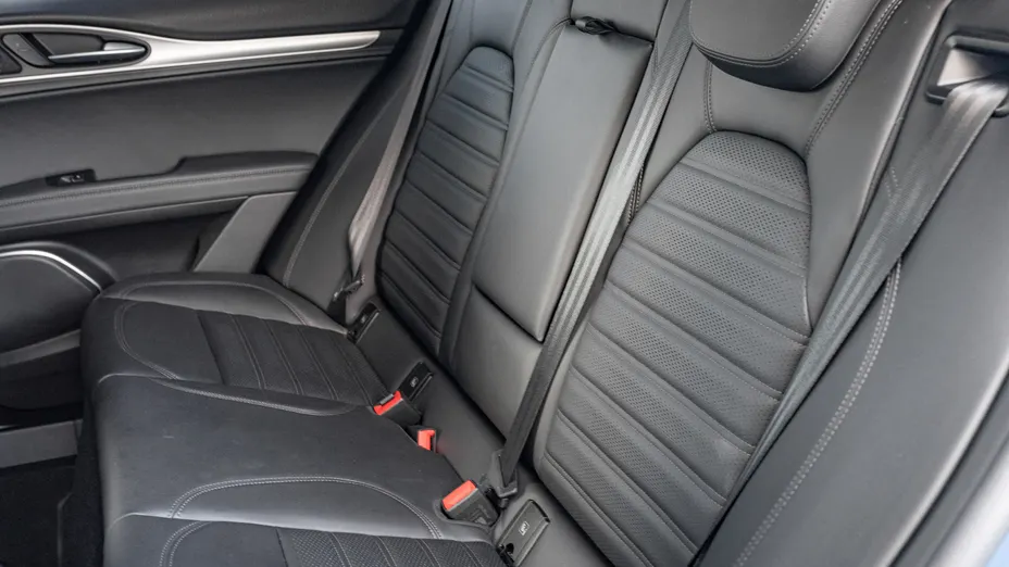 ALFA ROMEO Stelvio Stelvio 2.0 Turbo Veloce Q4 aut