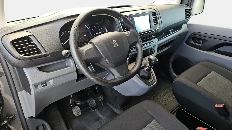 PEUGEOT Expert Expert 2.0 BlueHDi Long 3,1t Asphalt