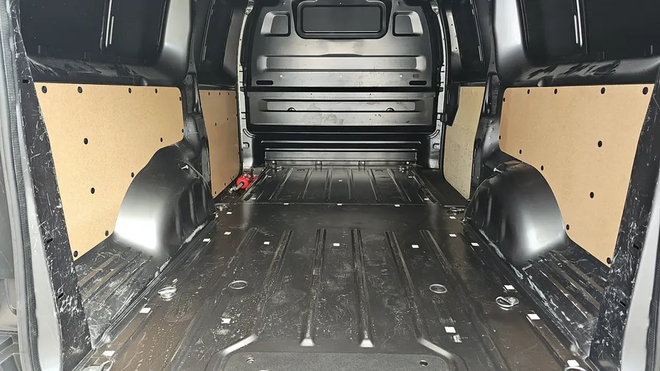PEUGEOT Expert Expert 2.0 BlueHDi Long 3,1t Asphalt