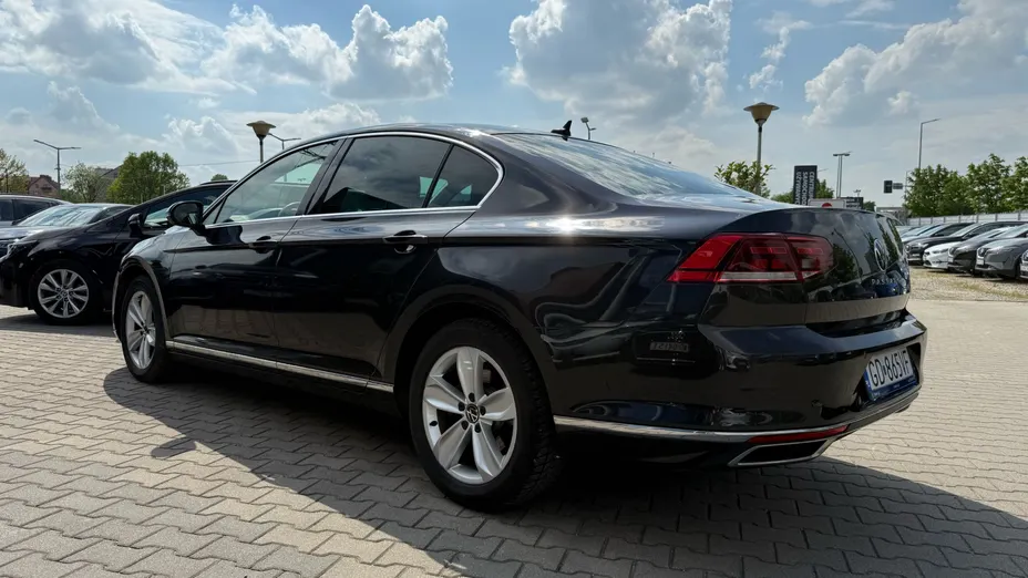 VOLKSWAGEN Passat Passat 2.0 TDI Elegance DSG