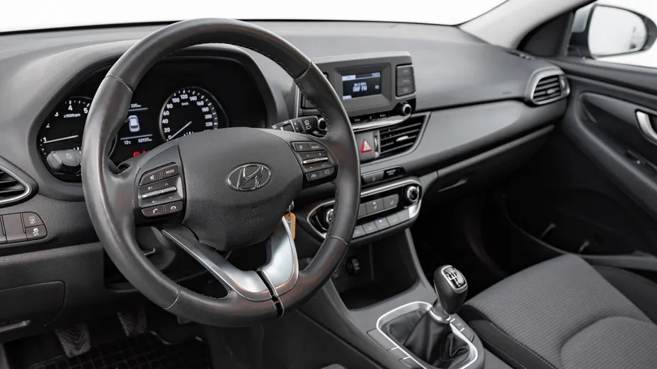 HYUNDAI i30 i30 1.5 DPI Classic +