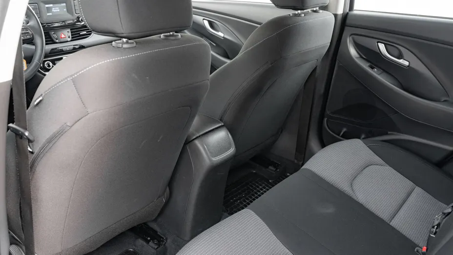 HYUNDAI i30 i30 1.5 DPI Classic +