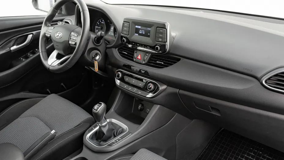 HYUNDAI i30 i30 1.5 DPI Classic +