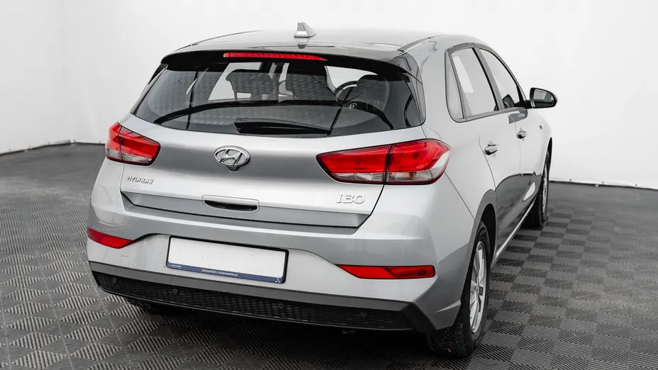 HYUNDAI i30 i30 1.5 DPI Classic +