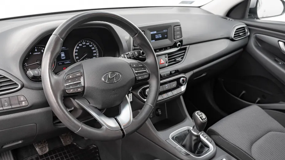 HYUNDAI i30 i30 1.5 DPI Classic +