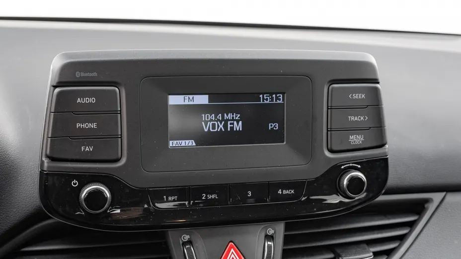 HYUNDAI i30 i30 1.5 DPI Classic +