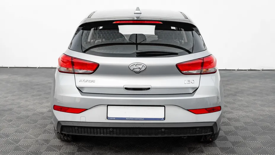 HYUNDAI i30 i30 1.5 DPI Classic +