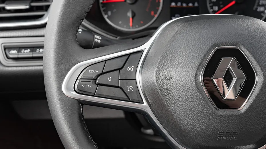 RENAULT Clio Clio 1.0 TCe Equilibre