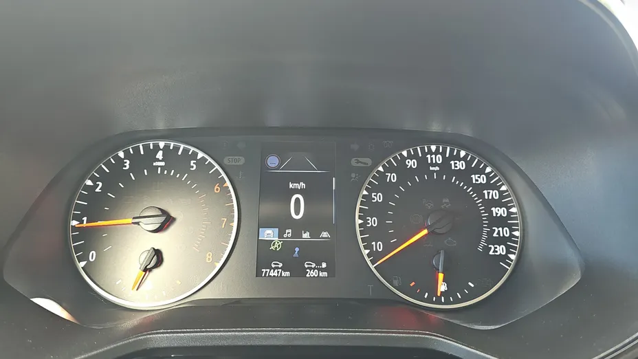 RENAULT Clio Clio 1.0 TCe Equilibre