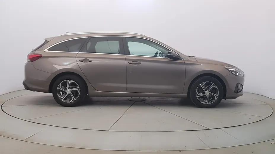HYUNDAI i30 i30 1.5 DPI Smart