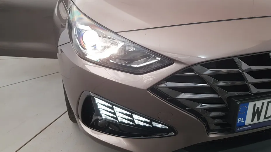 HYUNDAI i30 i30 1.5 DPI Smart