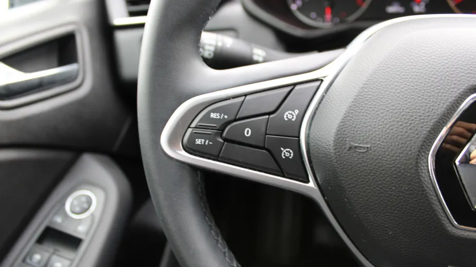 RENAULT Clio Clio 1.0 TCe Equilibre