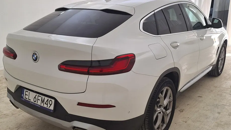 BMW X4 X4 xDrive20i mHEV sport-aut