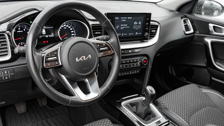 KIA Cee'd Ceed 1.5 T-GDI L