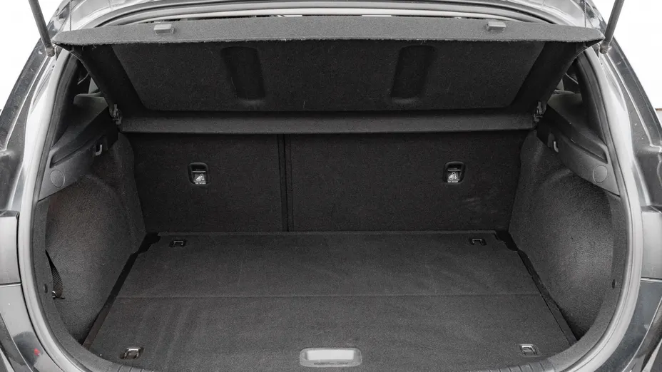 KIA Cee'd Ceed 1.5 T-GDI L