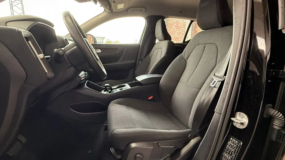 VOLVO XC40 XC40 B3 Essential aut