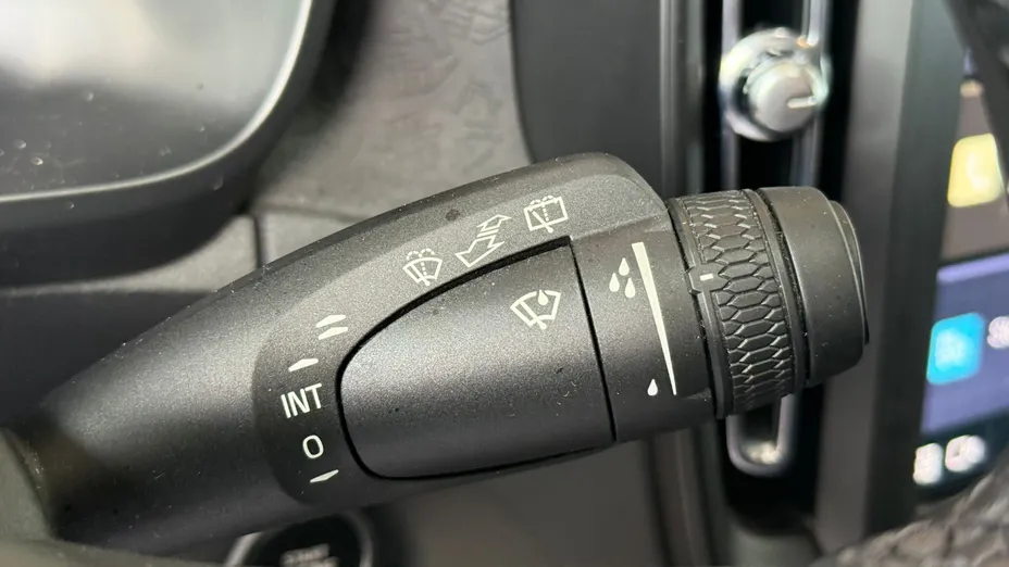 VOLVO XC40 XC40 B3 Essential aut